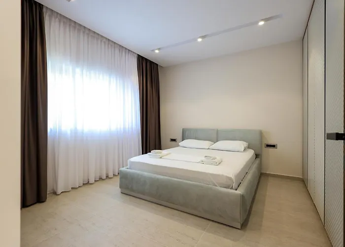 Villa Sanpietro Premium Durrës